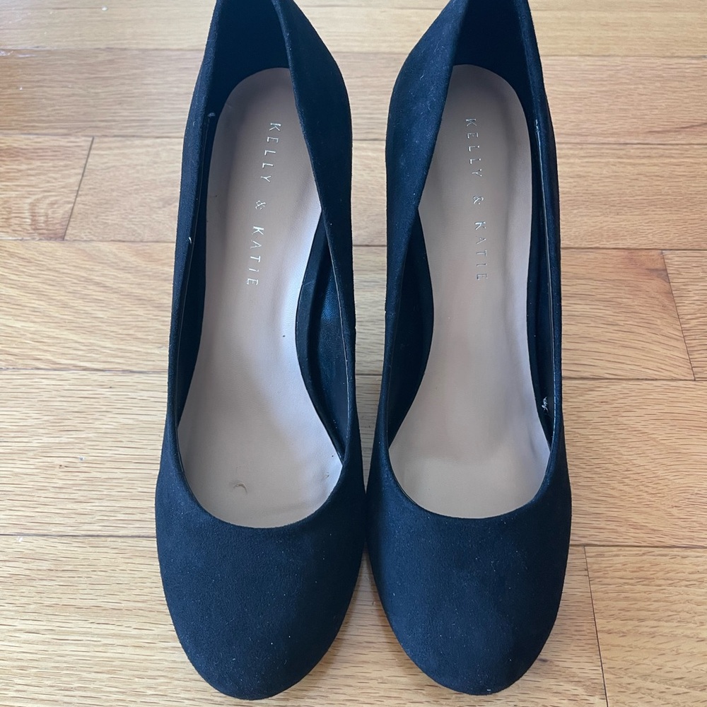 Kelly & Katie Black Heels